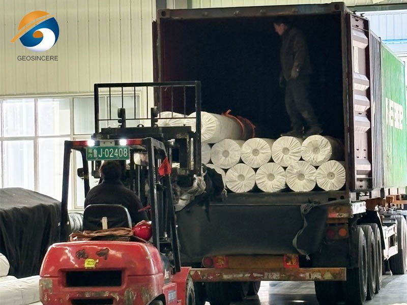 Impermeable Geomembrane Liner for Loading